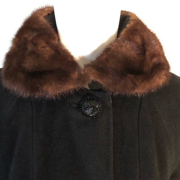 Vintage Black Wool Coat w/Fur Collar - Picture 12 of 15
